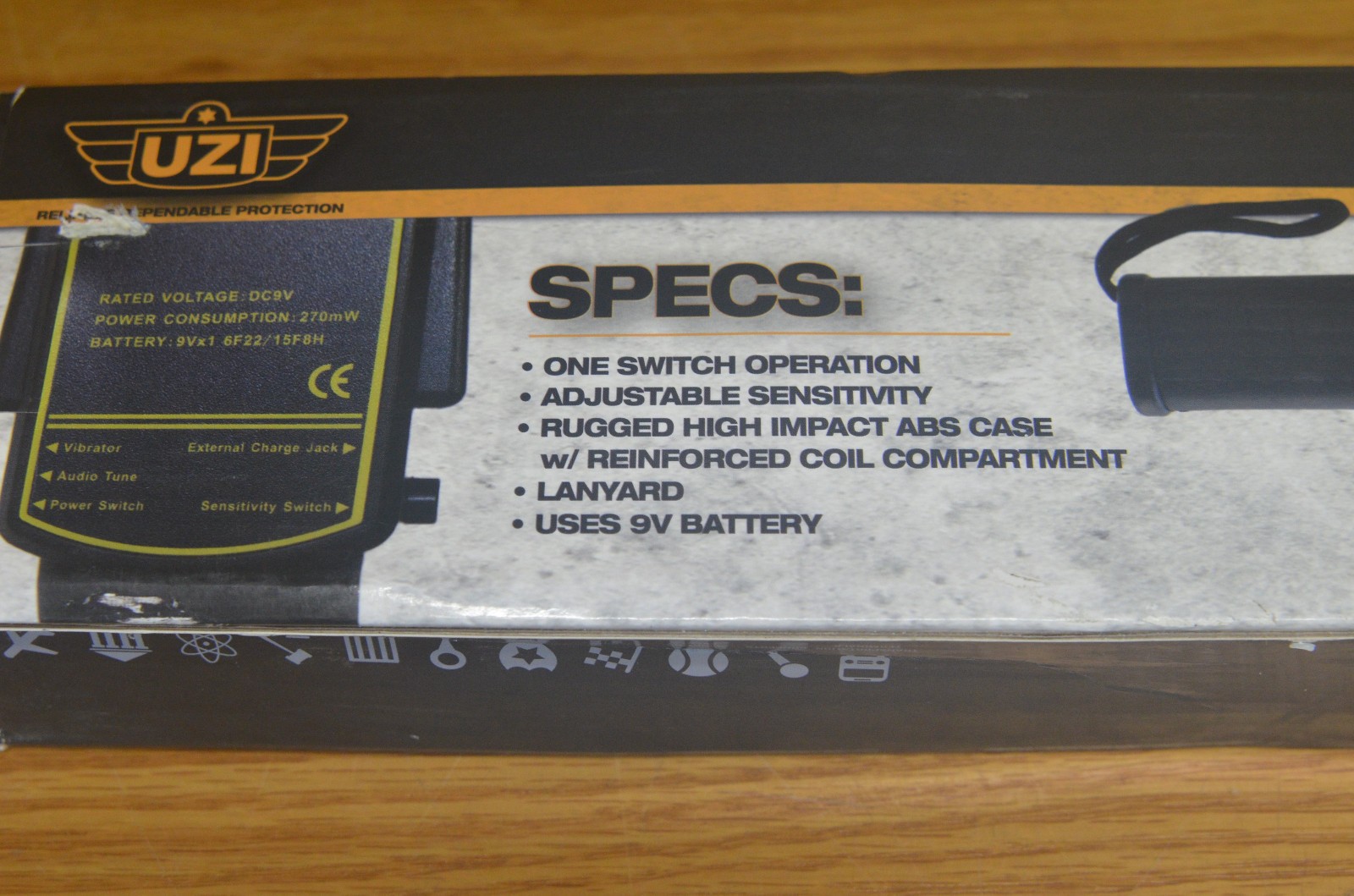 UZI Hand-Held Metal Detector HHSC-1 16.5″ (G-I)