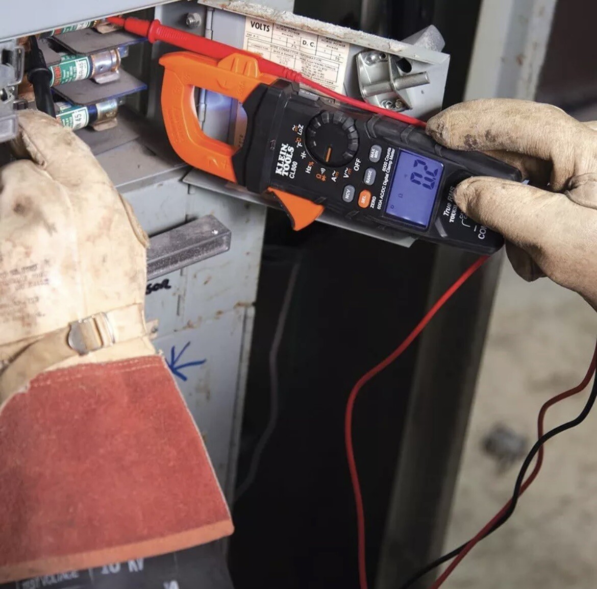 Klein Tools CL800 AC/DC True RMS Auto-Ranging Digital Clamp Meter Lot of 2