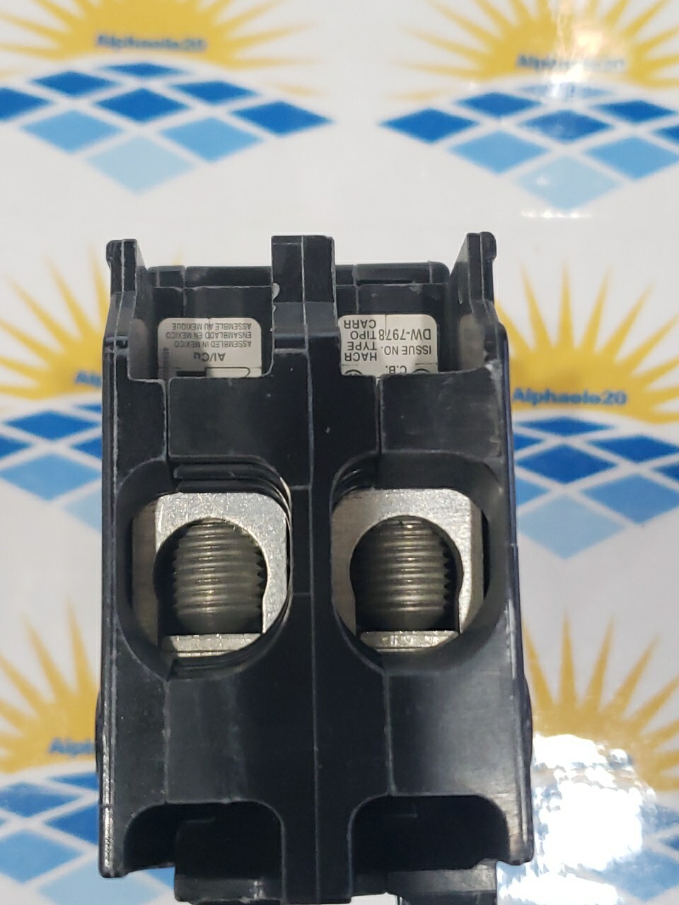 Square D QO2100C CIRCUIT BREAKER 2 POLE 100 AMP 240V PLUG IN QO210