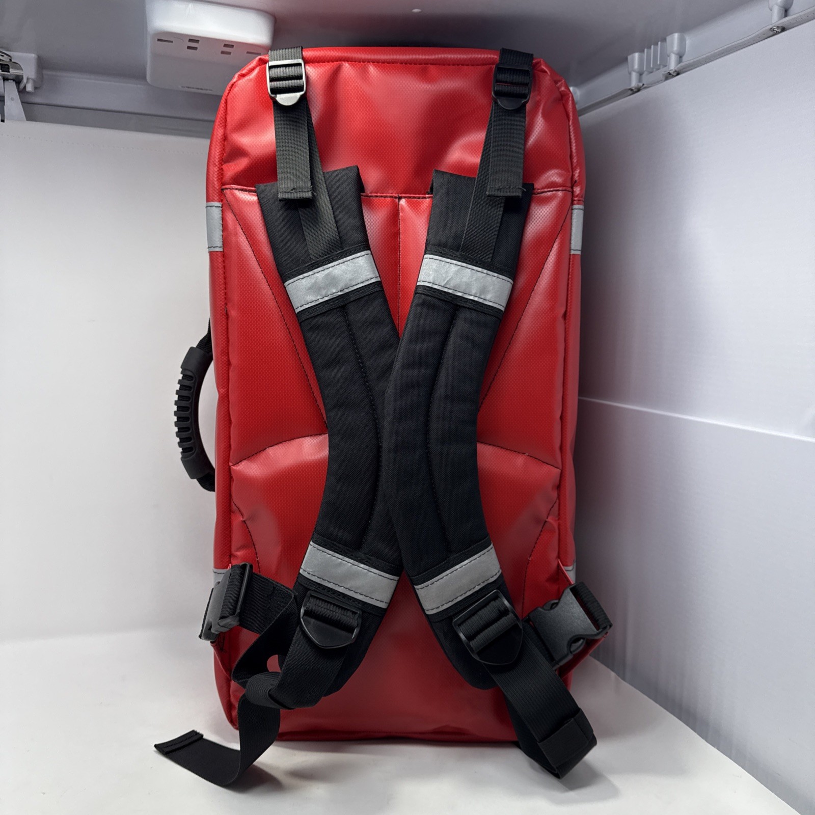 Iron Duck Lucas 2 Red BLS Backpack First Responders EMT Medical Trauma Bag READ!