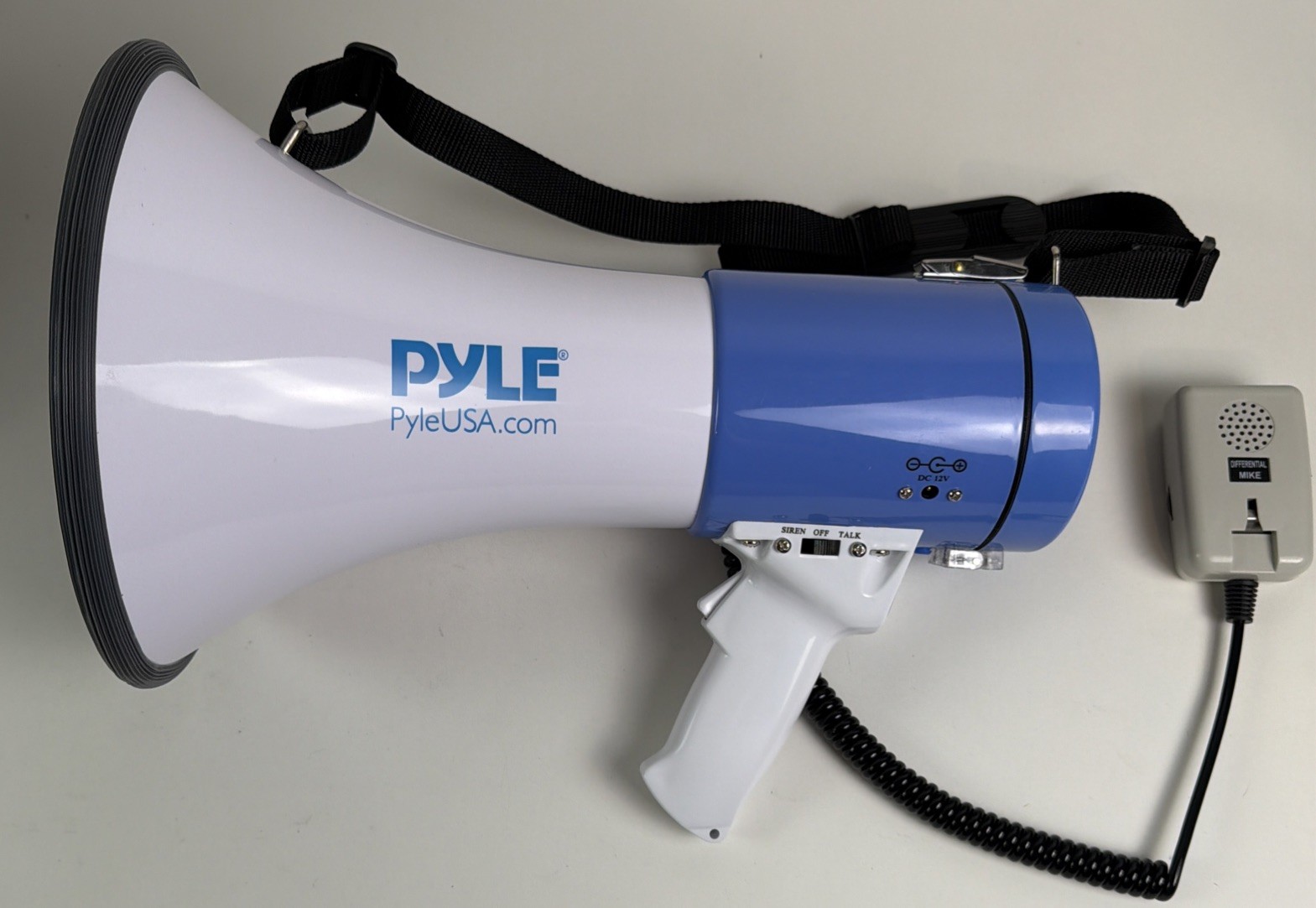 Pyle PMP50 Portable Megaphone Speaker Built-in Siren Adjustable Volume Control