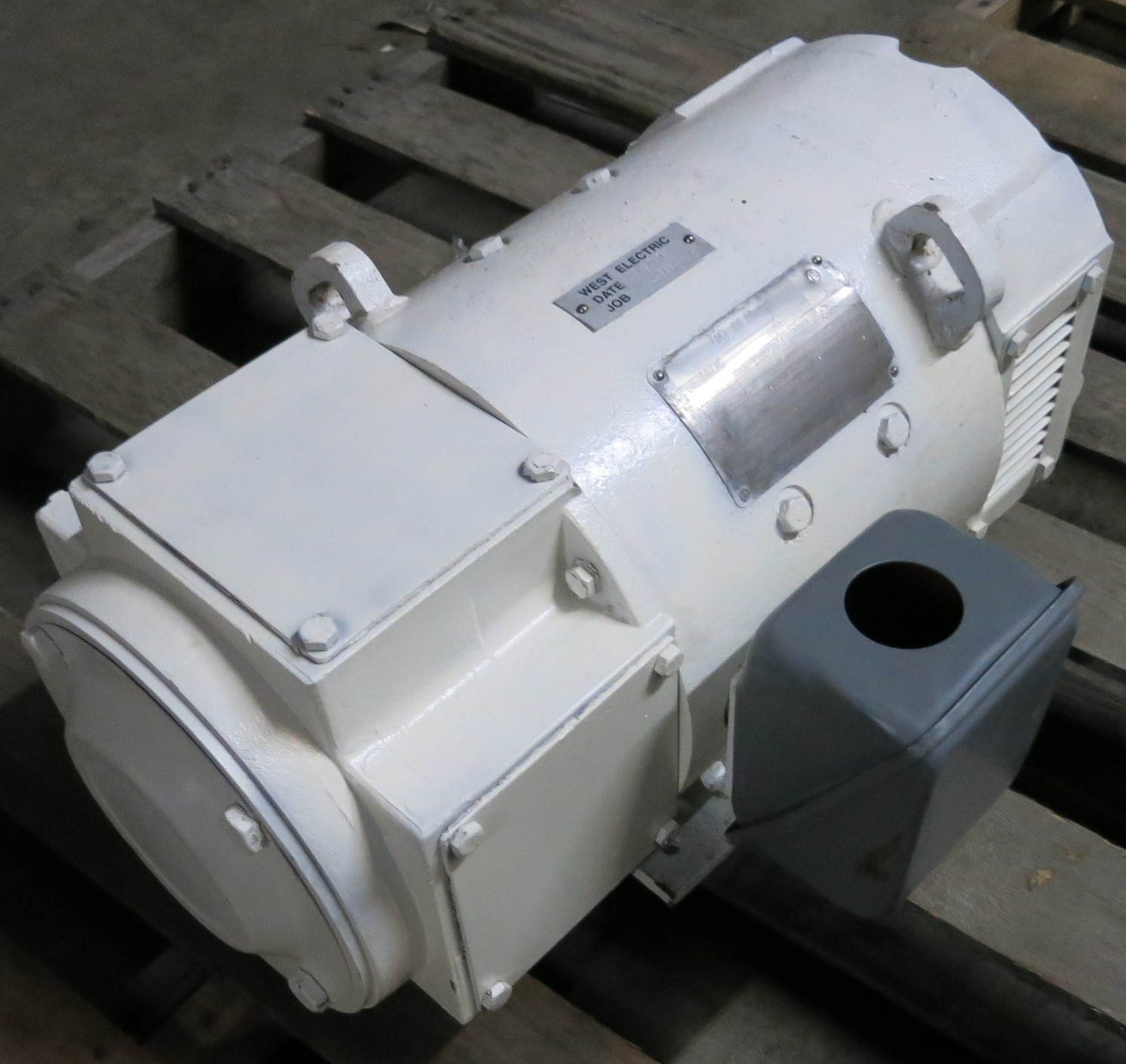 GE KinaMatic Direct Current Motor 10HP Motor 2500/3000 RPM DPFG-BV CD216ATC