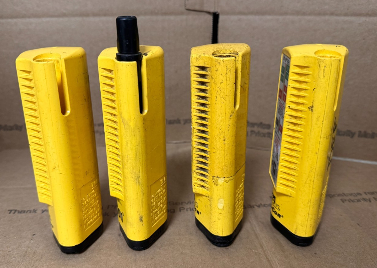IDEAL Vol-Con 61-076 Contact Voltage Tester CAT III 600V (PARTS; LOT OF 4)