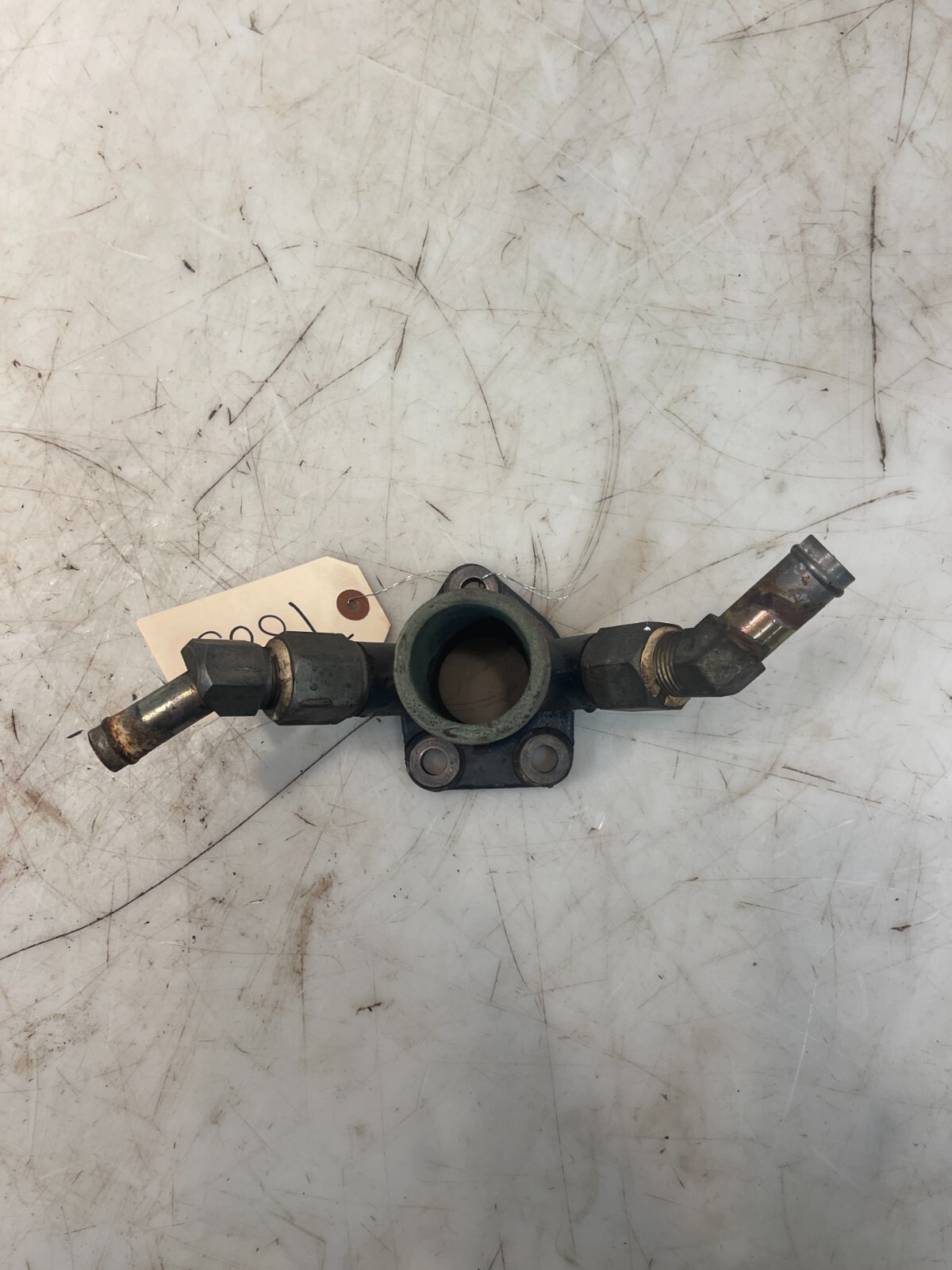 Case IH Patriot 3230 Sprayer Iveco 6.7 Thermostat Housing Water Tube