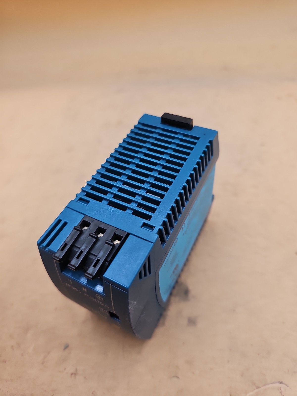 PULS ML70.100 24VDC POWER SUPPLY 3A 120/240VAC IN