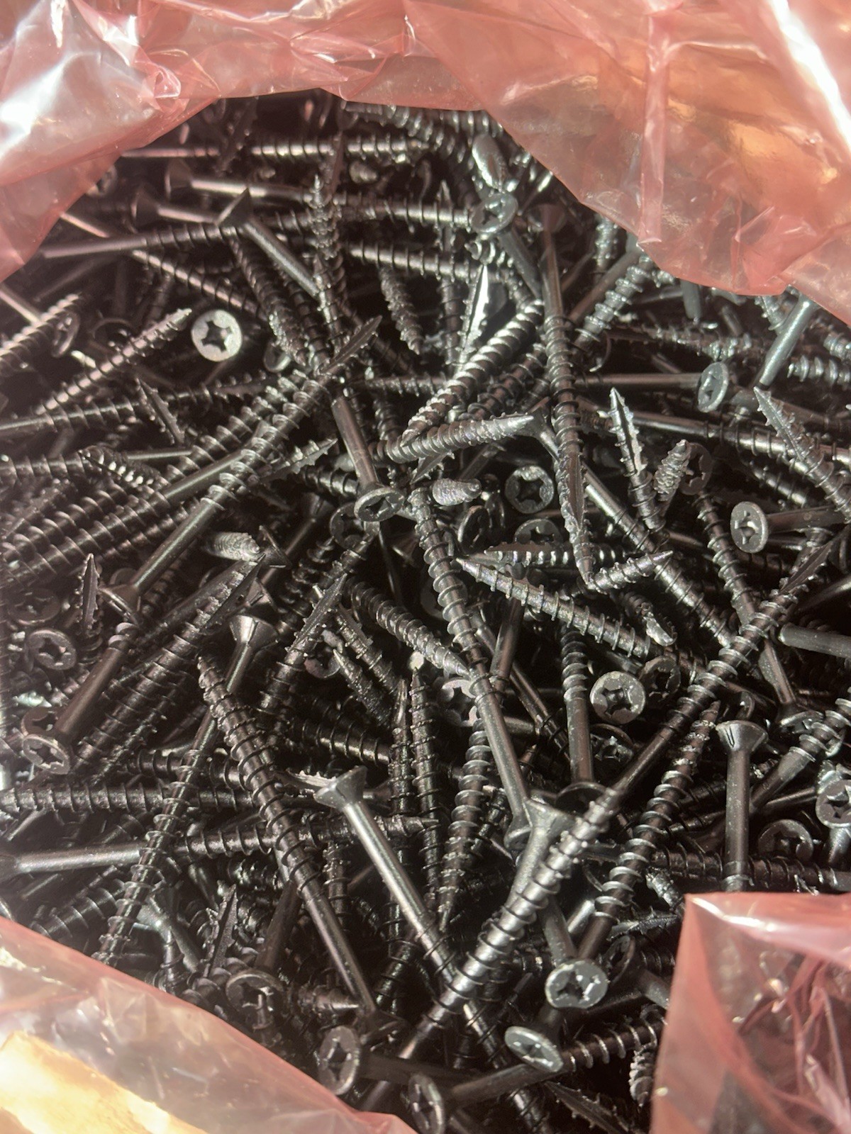 Deal!! #8-2 1/2” Wood Screw Quantity 2500 21Lb High-Quality Black E – Coat