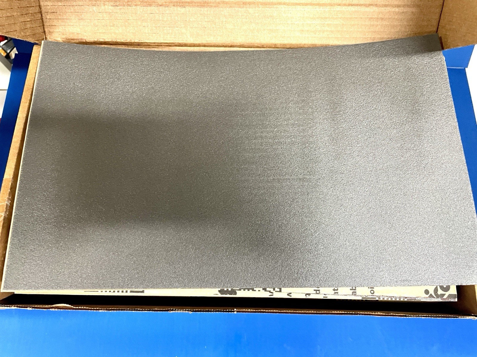 Noico Red 150 mil (4mm) 36 sqft (3.4 sqm) Liner Car Heat and Sound Gray