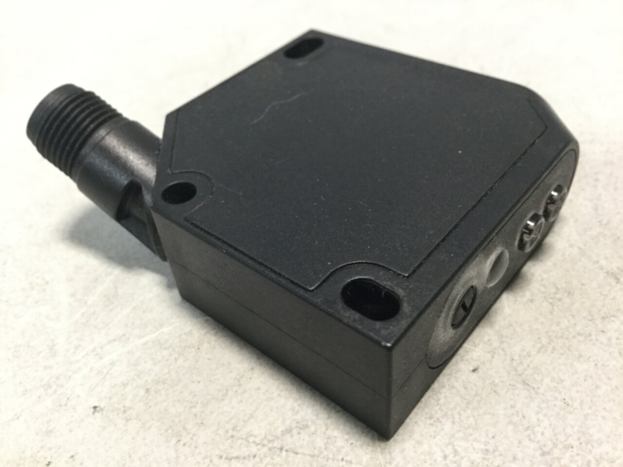 BALLUFF Photoelectric Sensor BOS 26K-PA-1HC-S4-C Used #101230