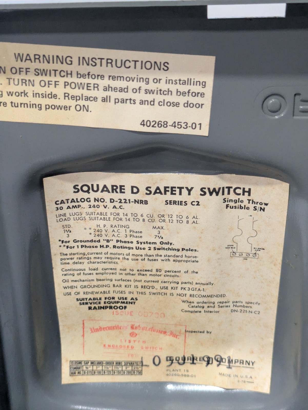 Vintage Square D D-221-NRB Safety Switch 30A 240V Series C2 Parts/Repair/Decor