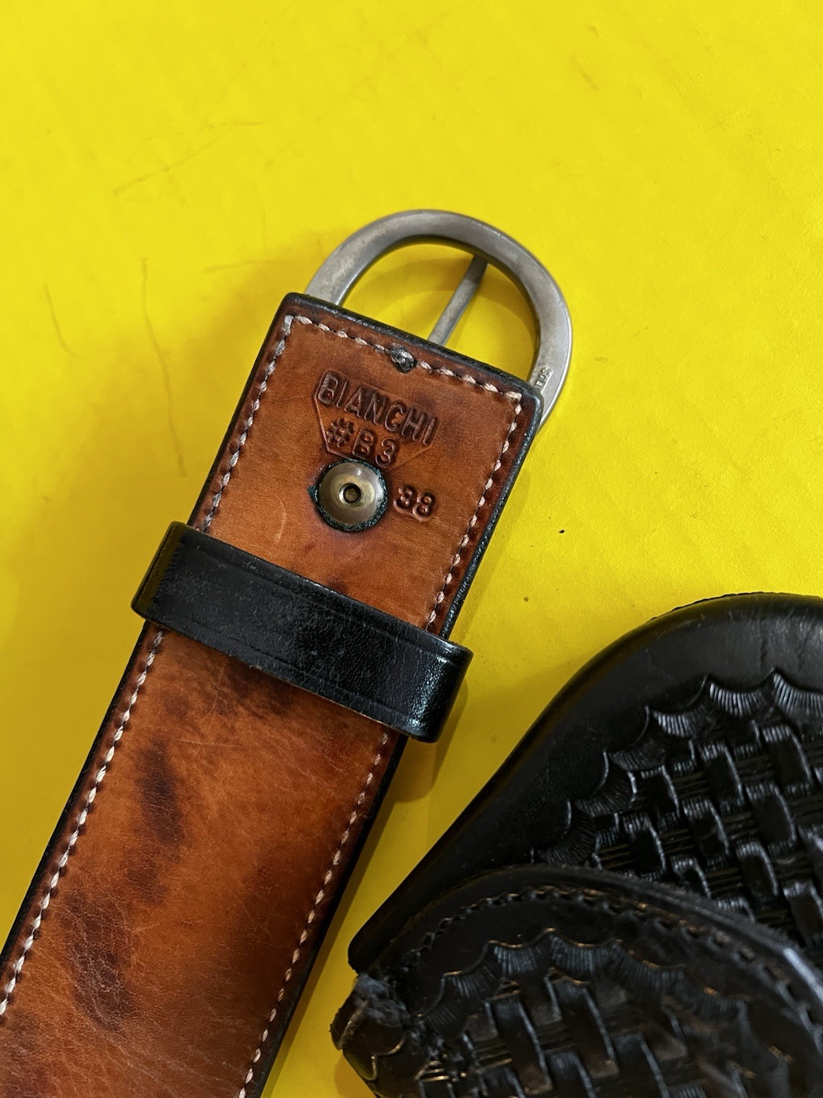 Bianchi #350 Basket Weave Holster, Leather Belt Size 38, Safariland Handcuff