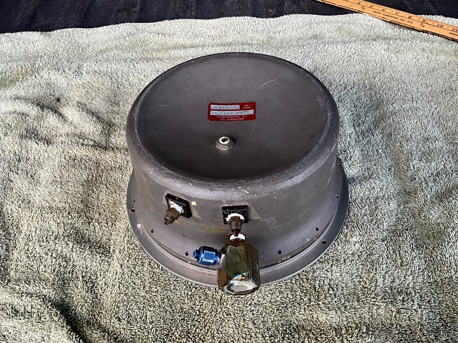 Wallace and Tiernan # FA145 inches of mercury pressure gauge 0-300