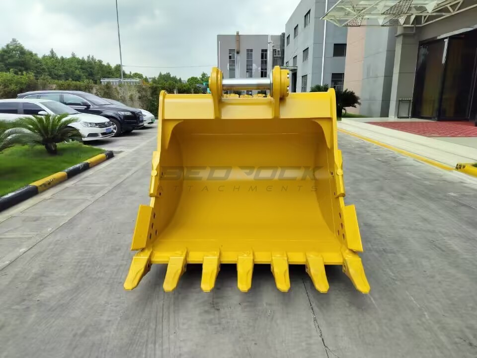 72in Heavy Duty Excavator Bucket fits CAT 349 Excavator, TB Family