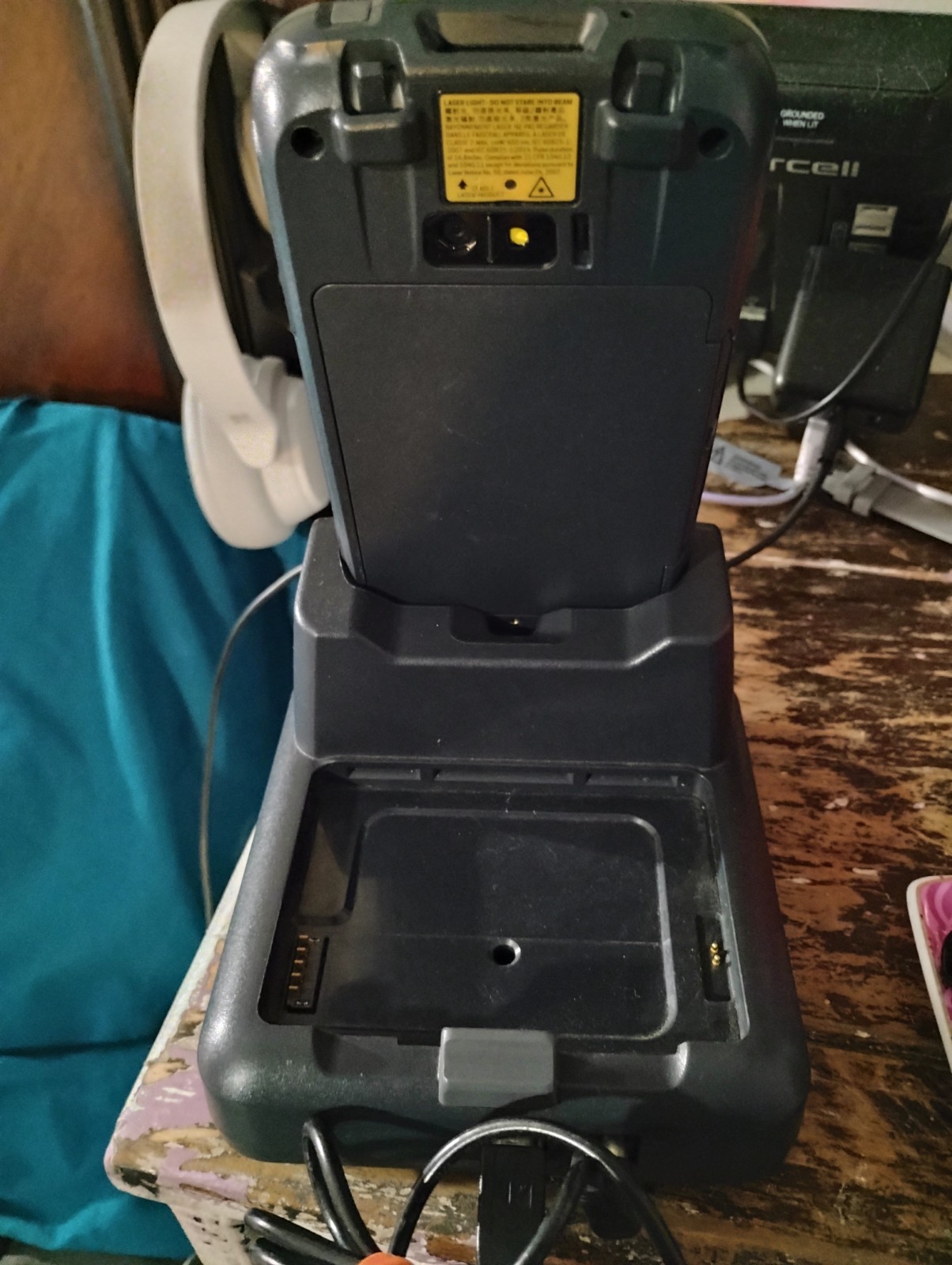 Honeywell Dolphin CT60L0N Handheld Computer WiFi Bluetooth with Charger