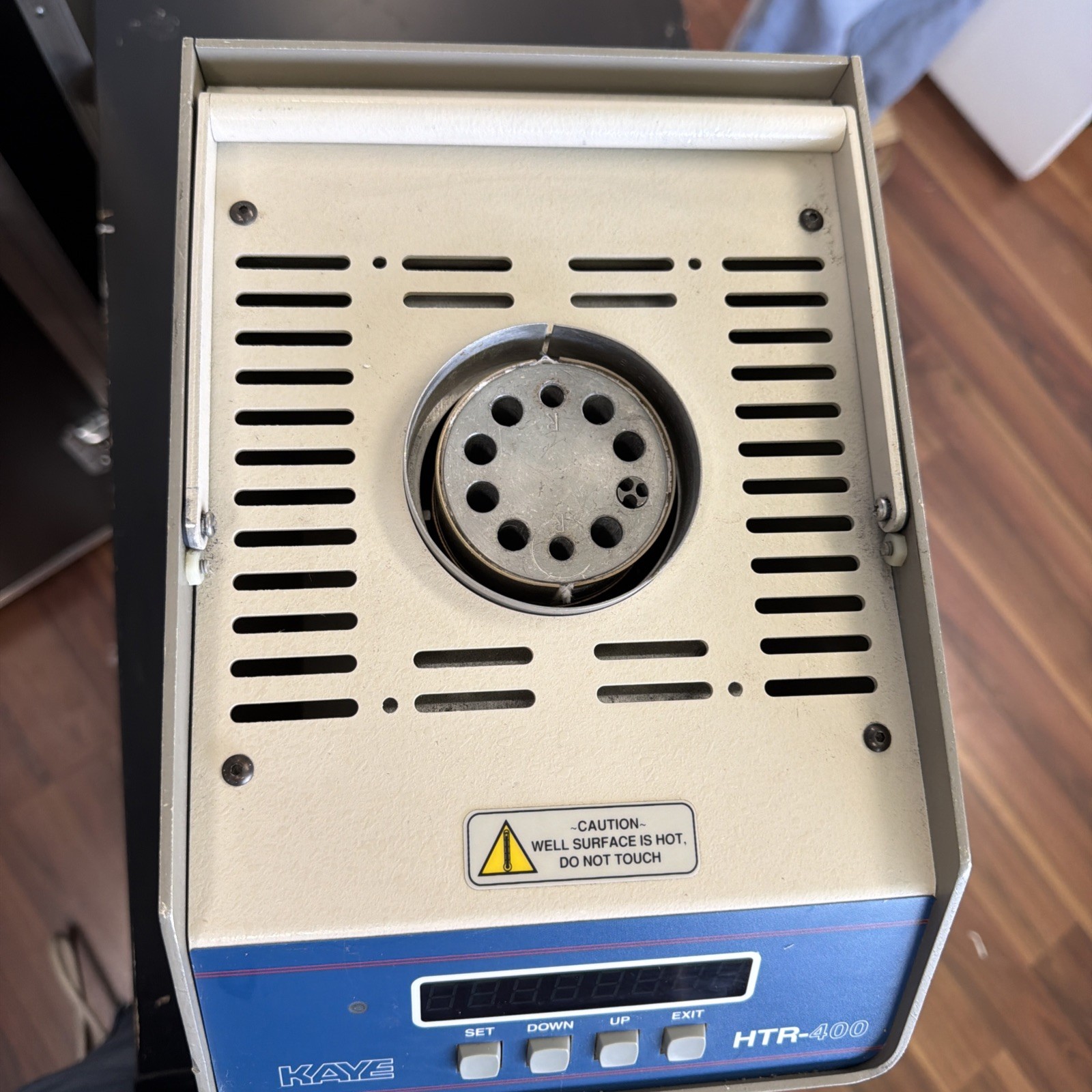 Kaye HTR-400 Dry Block Temp. Calibrator 25°C to 400°C RS-232 115/230V Untested