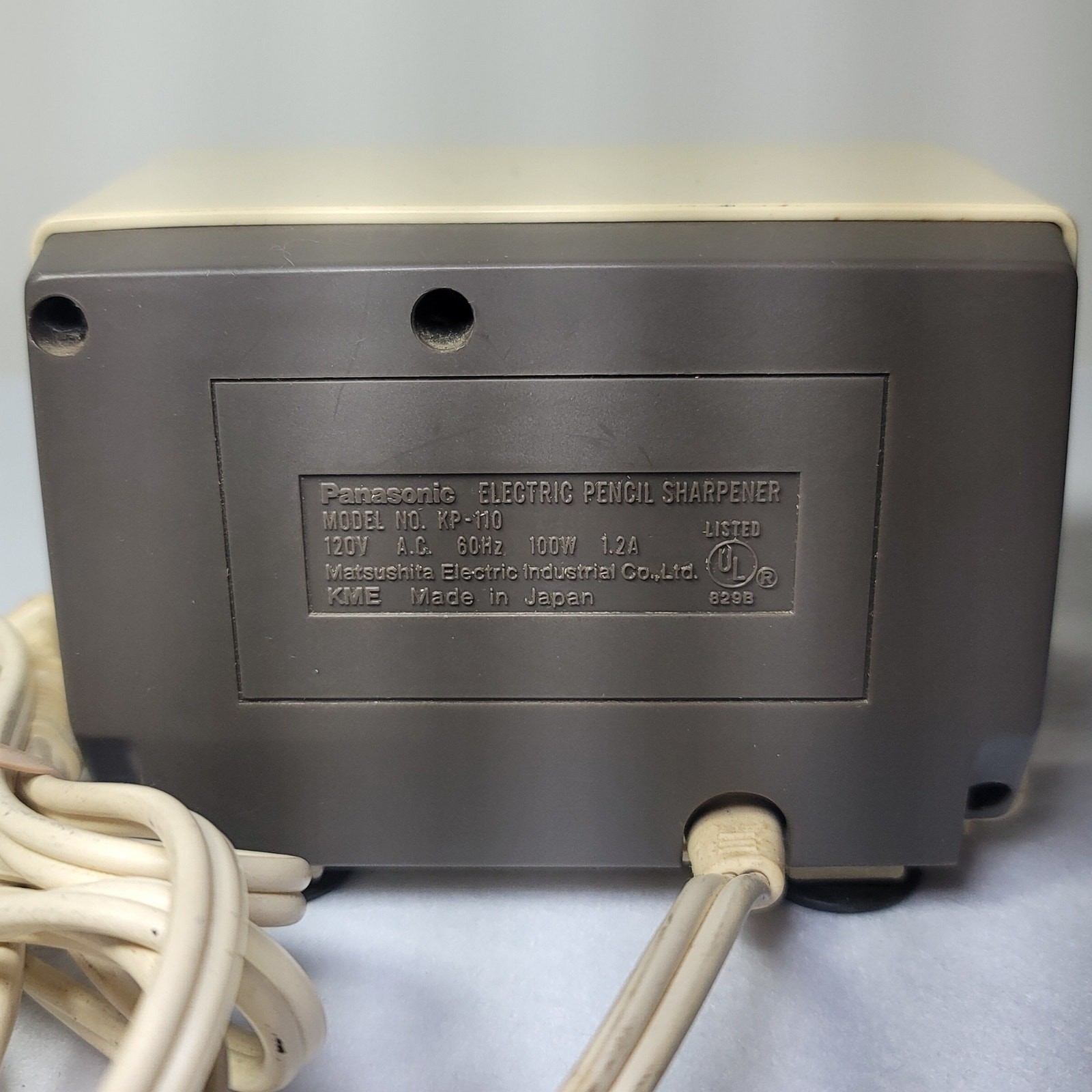 Panasonic KP-110 Electric Pencil Sharpener Auto-Stop Woodgrain Vintage Japan