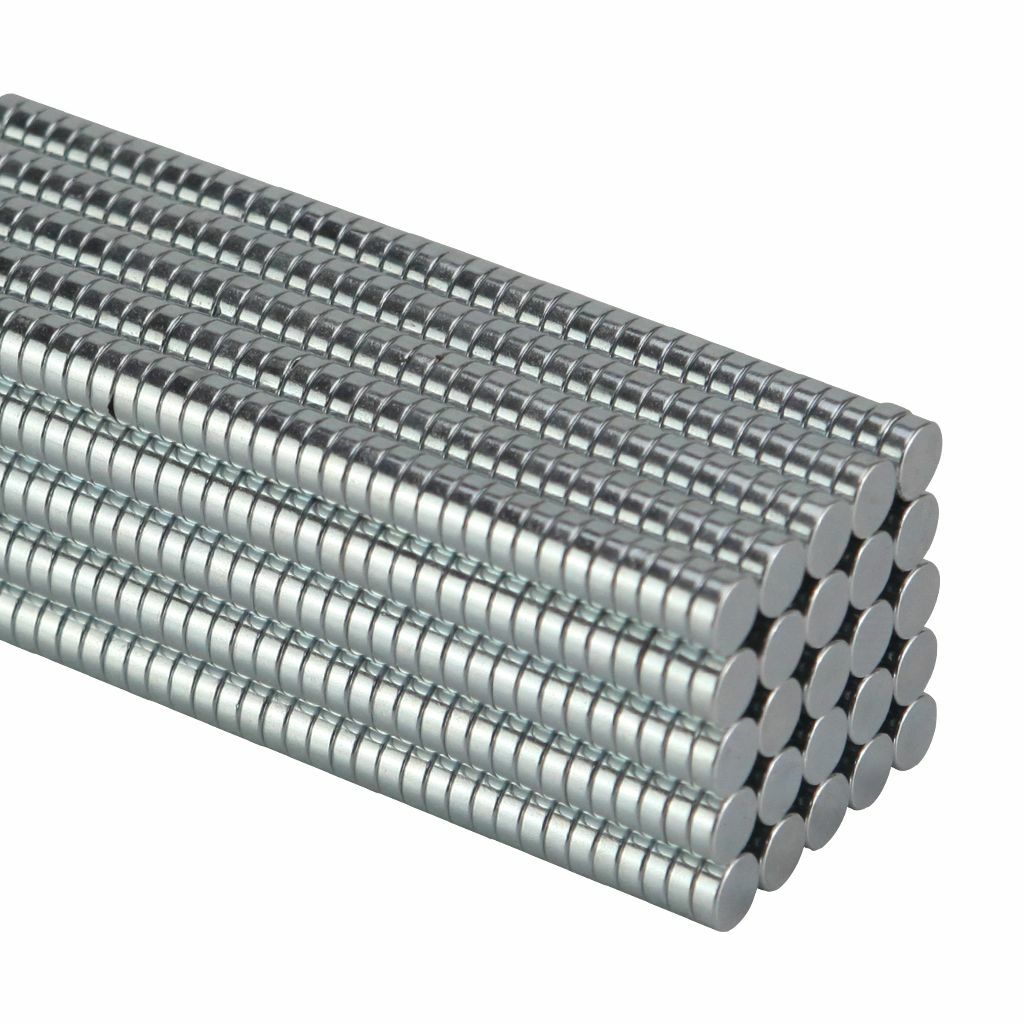 100PCS 8mm x 3mm 5/16″ x 1/8″ N52 Strong Rare Earth Neodymium Magnet Disc Small