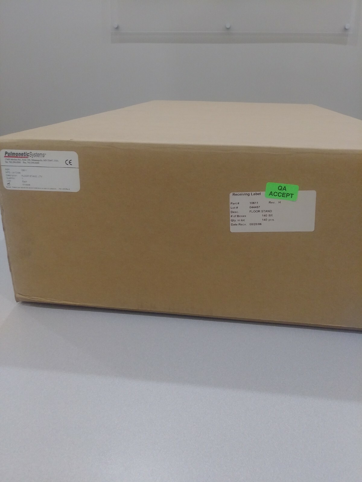 Vyaire Carefusion Pulmonetics Systems LTV Series Rolling Floor Stand Brand New
