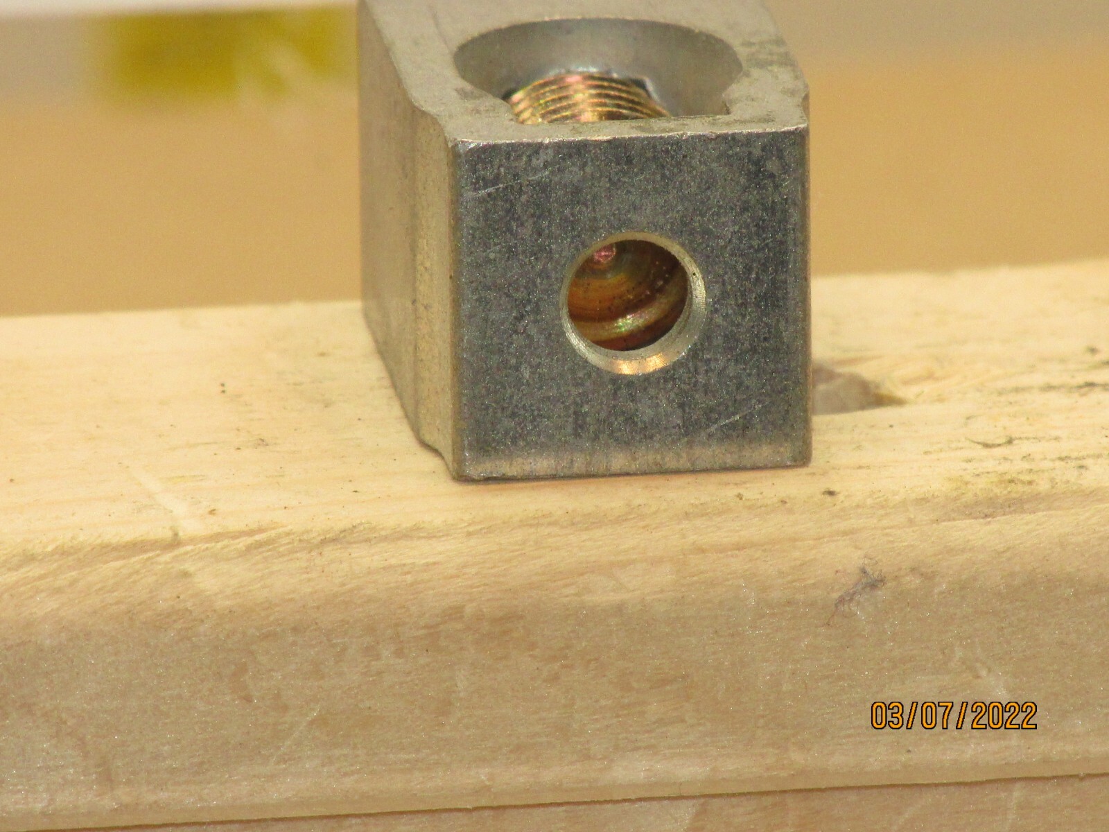The listing is for:(1)Generic (6-2/0) add on neutral lug