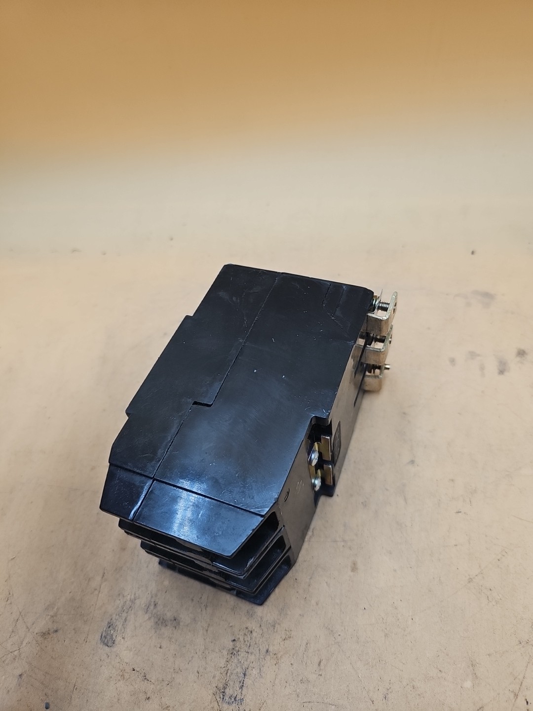 GE General Electric TEY330 3 Pole 30 Amp Type TEY Bolt On Circuit Breaker