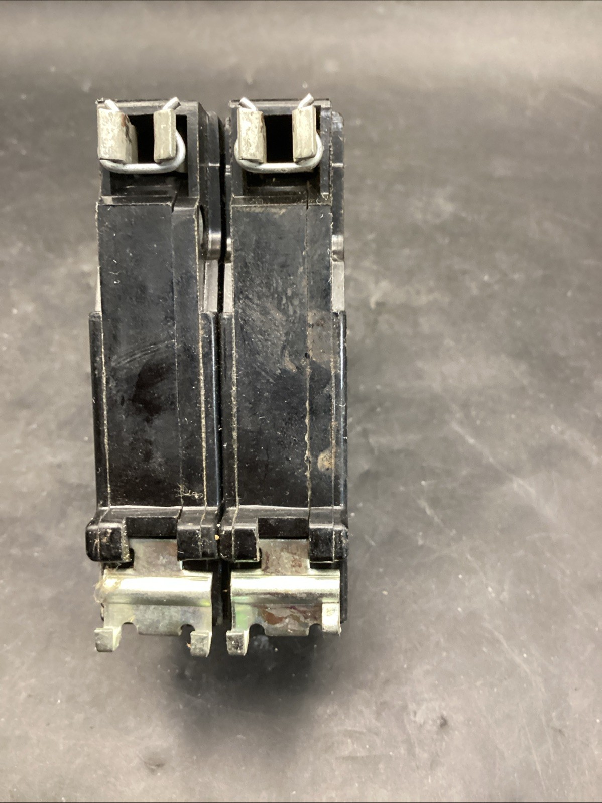 Eaton CH230 Plug-On Circuit Breaker 30A 2P 120/240V Chipped Used Metal Feet