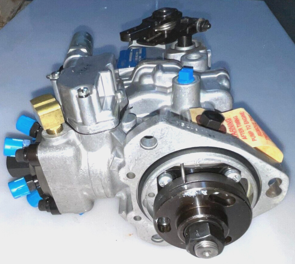 KOMATSU MHE236 M1OA FUEL INJECTION PUMP AMBAC 6A100A9555A8 735002C91 691022C91