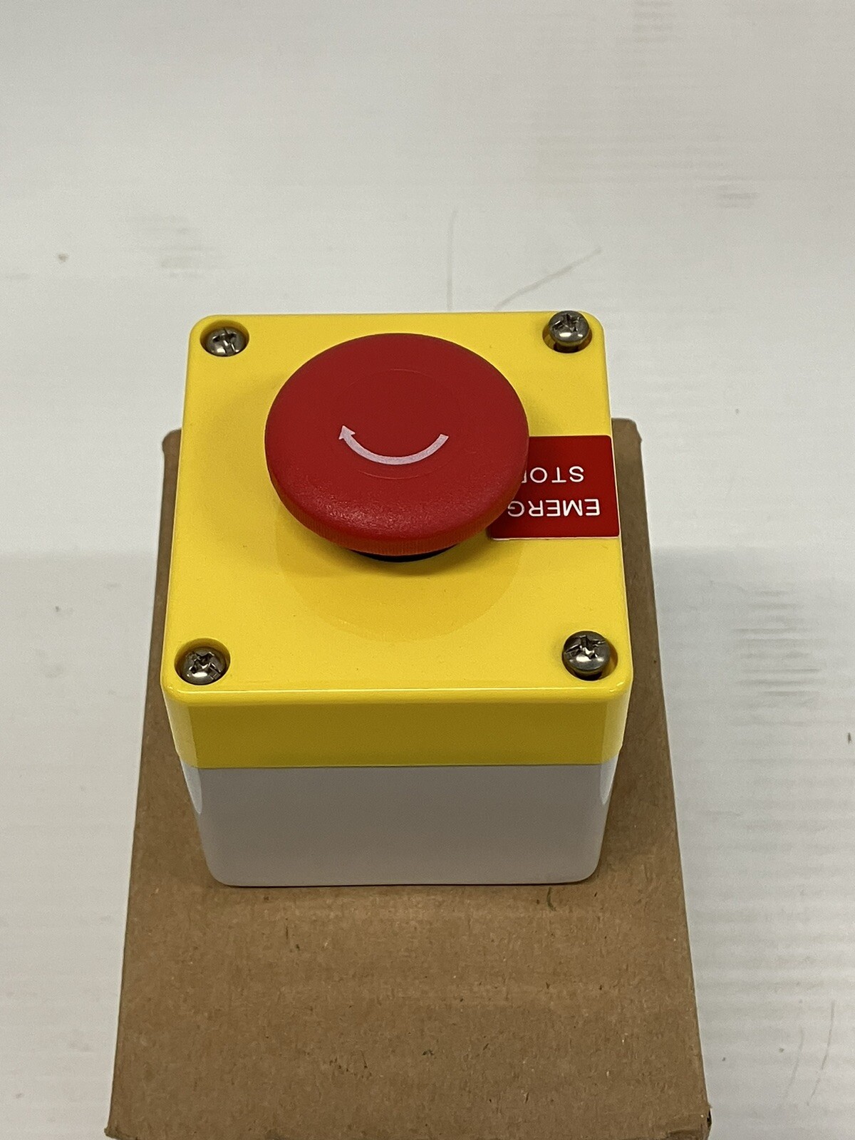 EATON E22ASB106 Emergency Stop Button Control Station