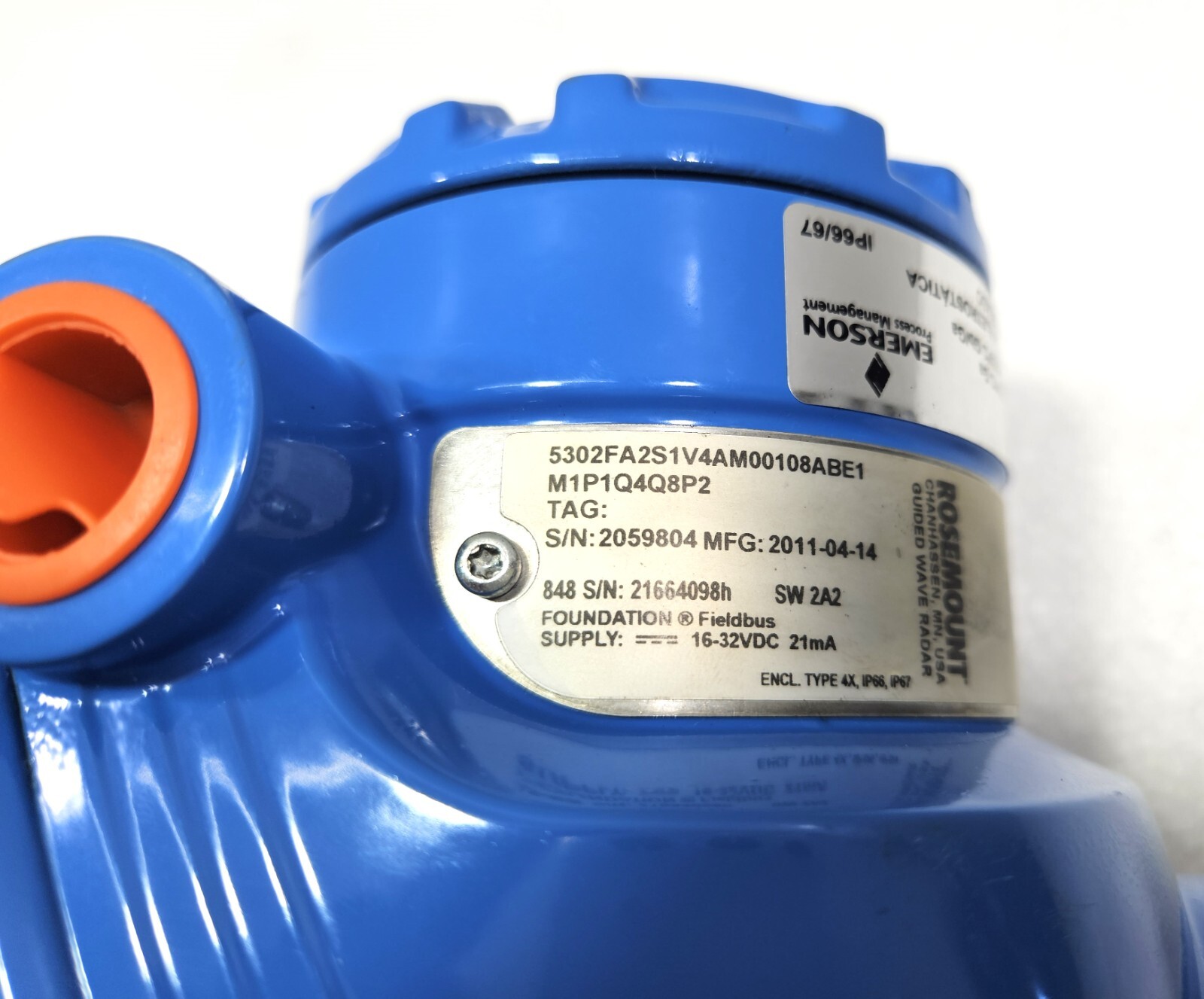 EMERSON ROSEMOUNT 5300 SERIES LEVEL TRANSMITTER 5302FA2S1V4AM00108ABE1M1P1Q4Q8P2