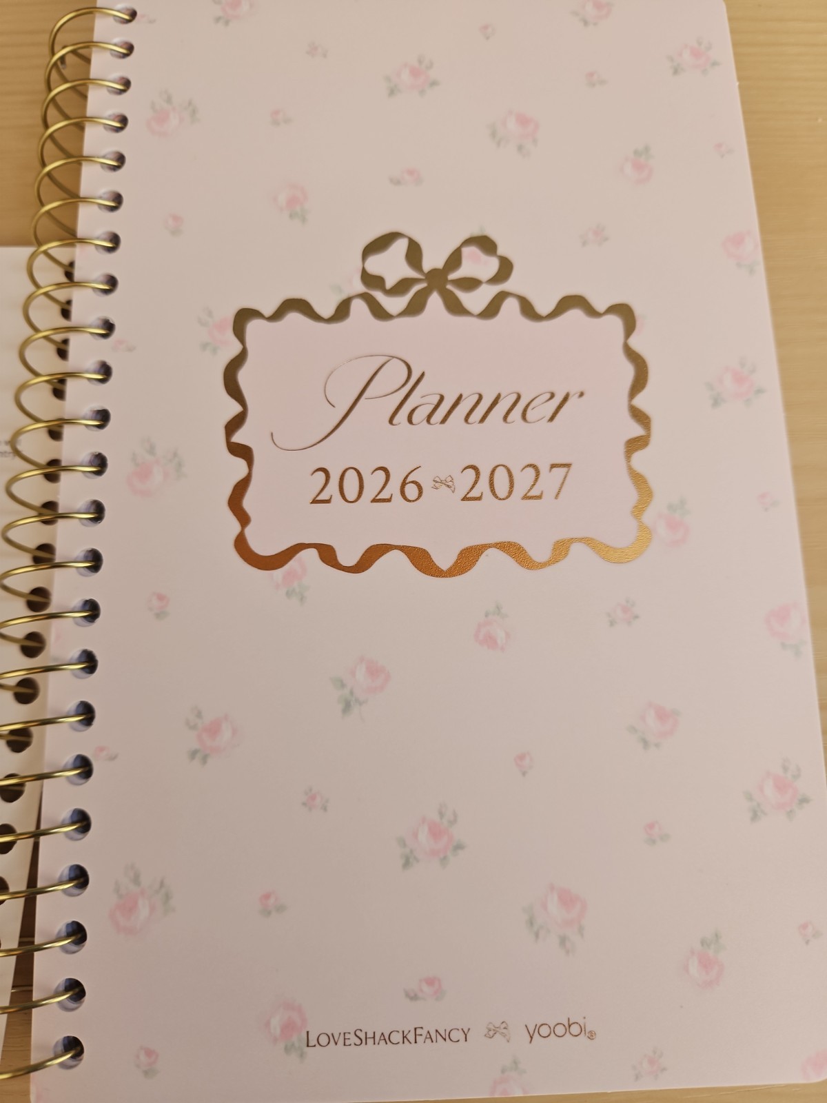 LoveShackFancy x Target – Yoobi Monthly & Weekly Planner 5″x 8″ With Bow Pen
