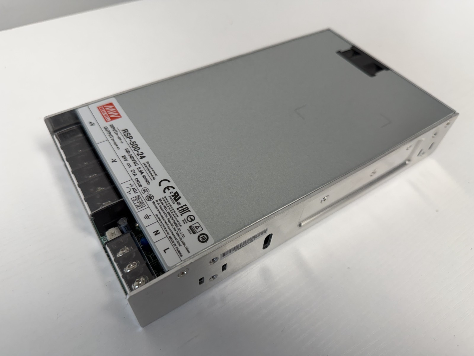 Mean Well: RSP-500-24 Enclosed Power Supply, 500W 24V 21A 100-240VAC