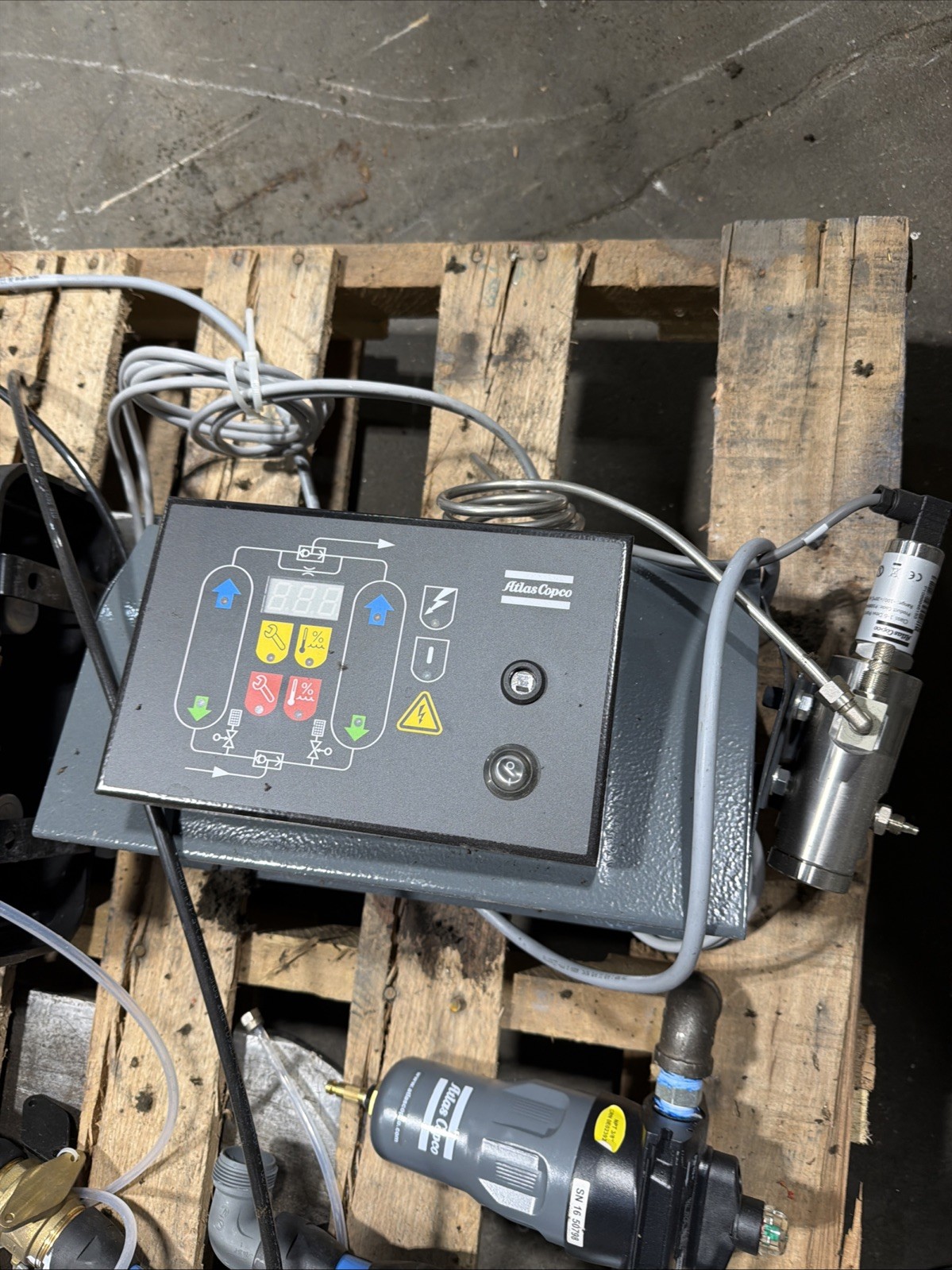 Atlas Copco CD5+ With Dewpoint Saver,Filter And Trap As Shown