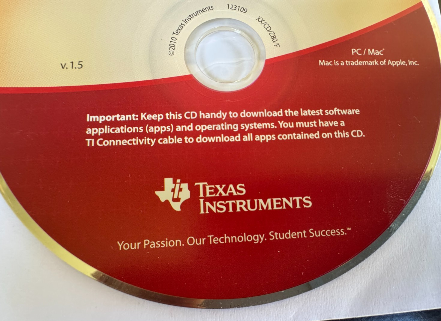 CD Texas Instruments TI–83 Plus and TI-84 Plus Family PC Mac 2010 Mint Conditio