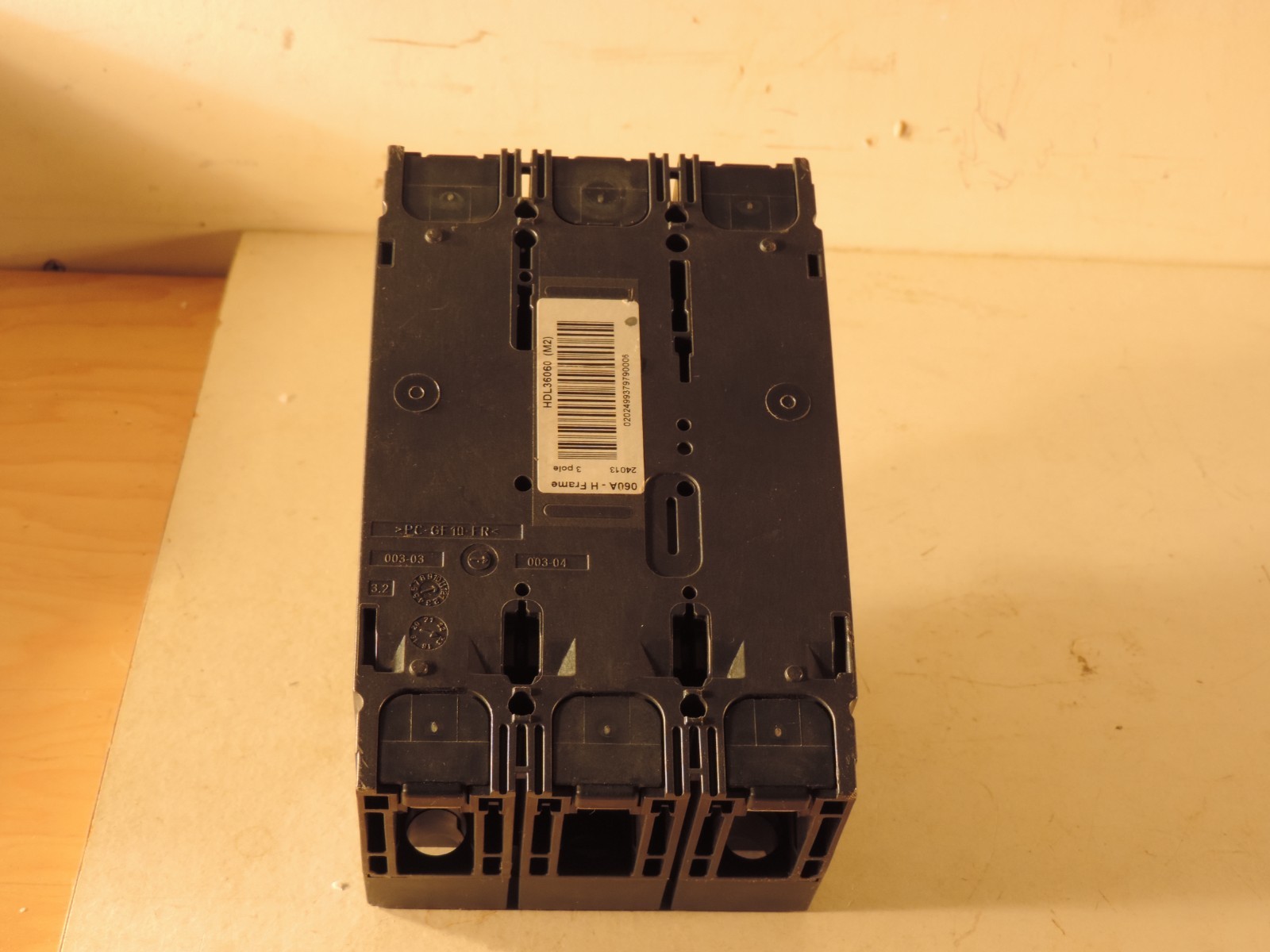 SQ D 3 POLE 60 AMP CAT# SQD HDL 36060 CIRCUIT BREAKER