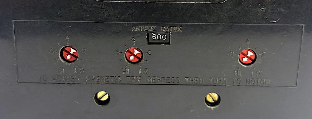 Westinghouse MA3800F 3 Pole 800A 600V Circuit Breaker w/600A Trip