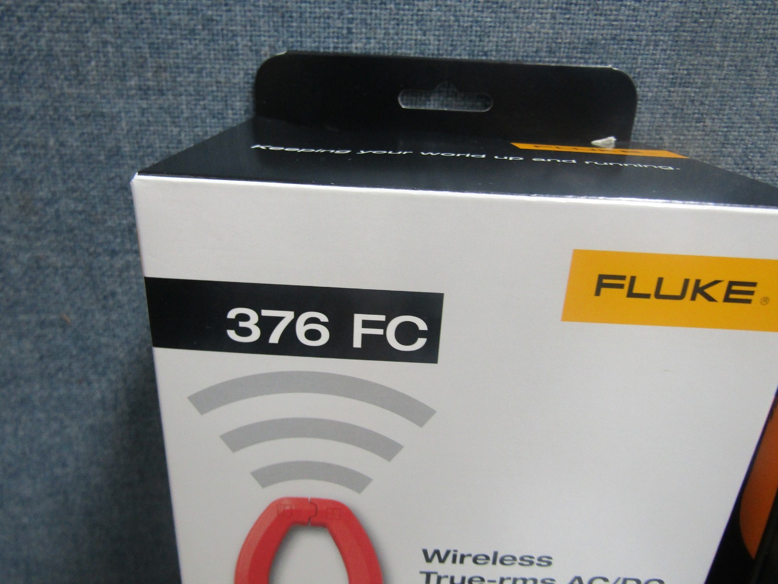 Fluke 376 FC True-RMS AC/DC Clamp Meter – NEW in Box