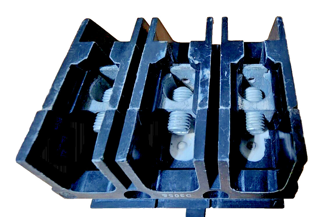 GE Type TEY330, 30 Amp, 3-Pole, 480 / 277Vac Circuit Breaker 14KA