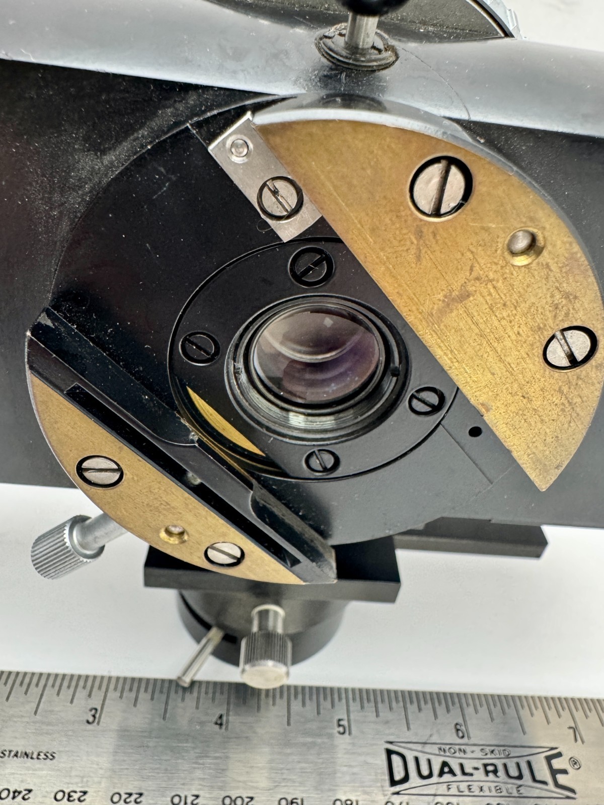 ZEISS Microscope Vertical III RS 4662499904 Fluorescence Condenser w/turret READ