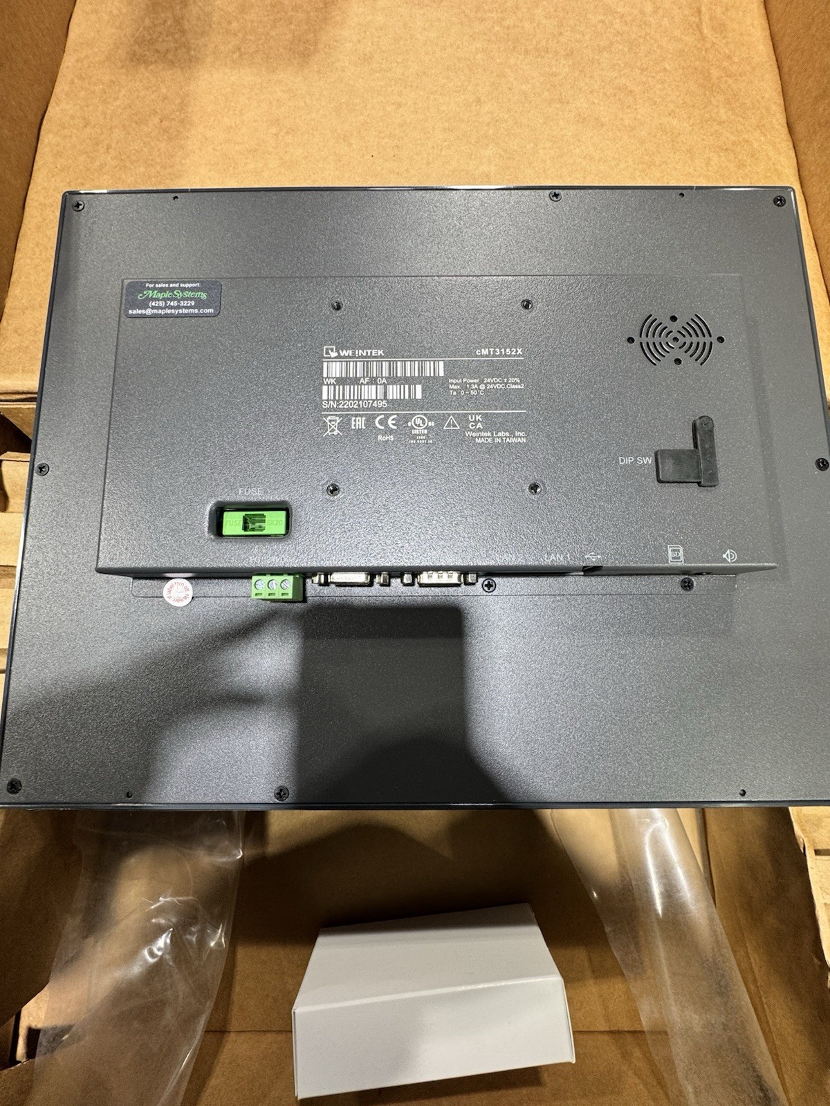 Weintek cMT3152X HMI 15″ VA Display LCD