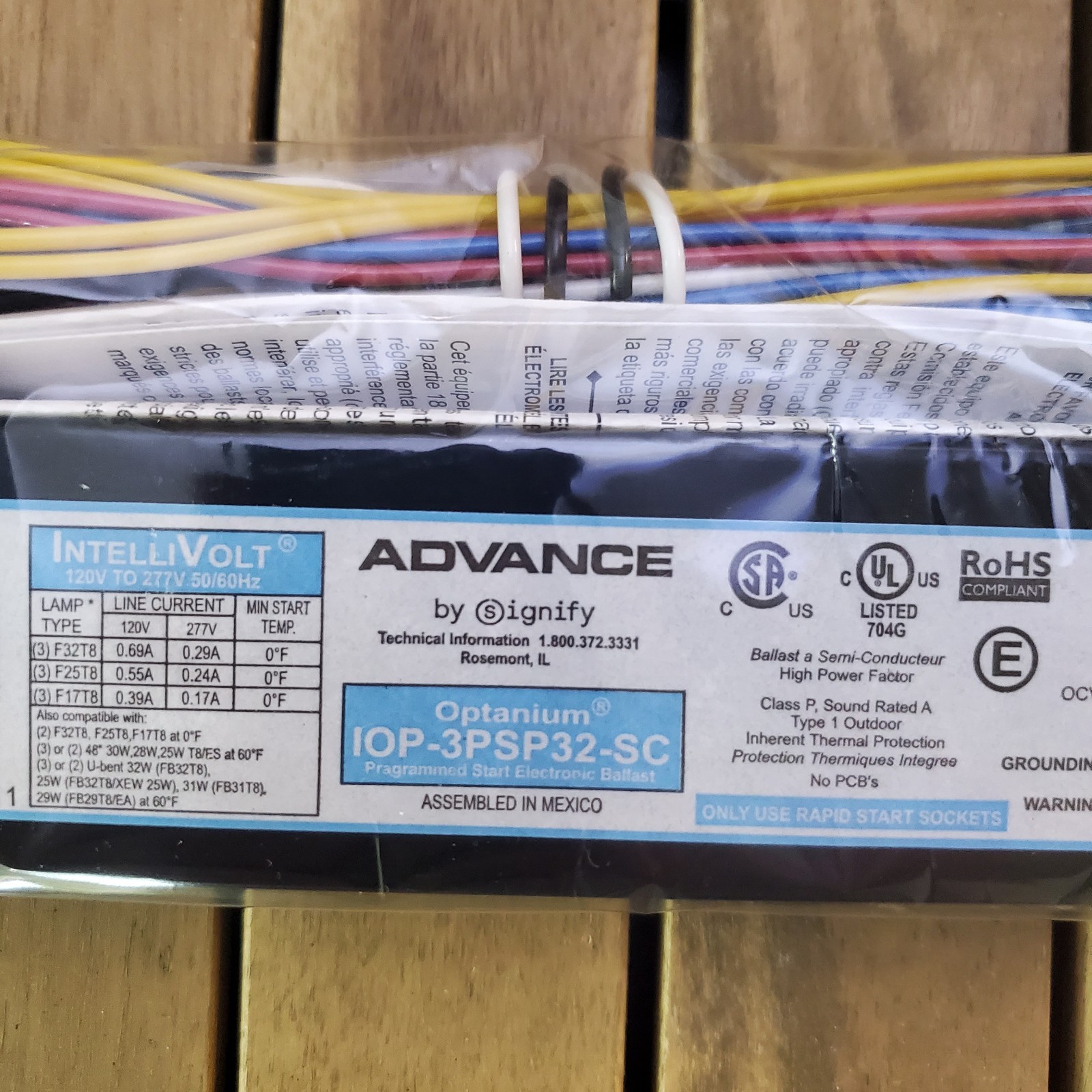 Advance IOP-3PSP32-SC Optanium Electronic Ballast 3 Florescent Lamp T8 120-277V