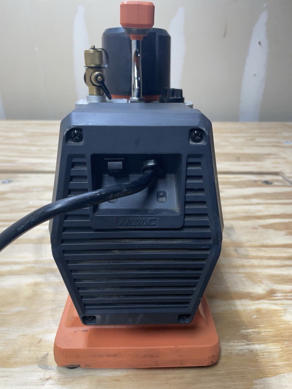 NAVAC NP12DM Vacuum Pump | 12 CFM | Dual-stage DC Motor | 5 MICRON TESTED
