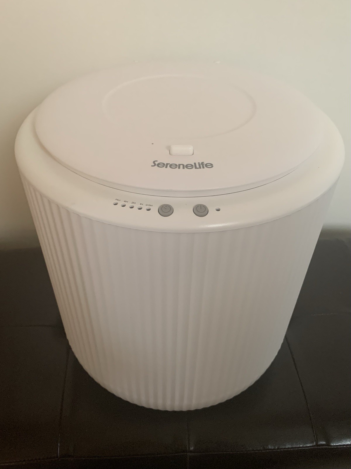 SereneLife SLTLWS125 Towel Warmer Bucket – 18″ 12L Hot Towel w/ Legs NEW!