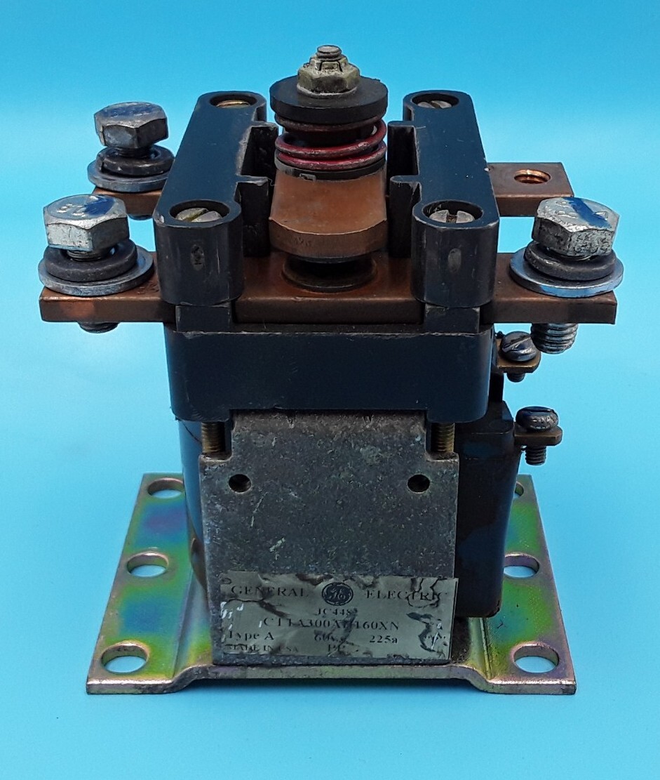 General Electric CTTA300AH160XN Contactor