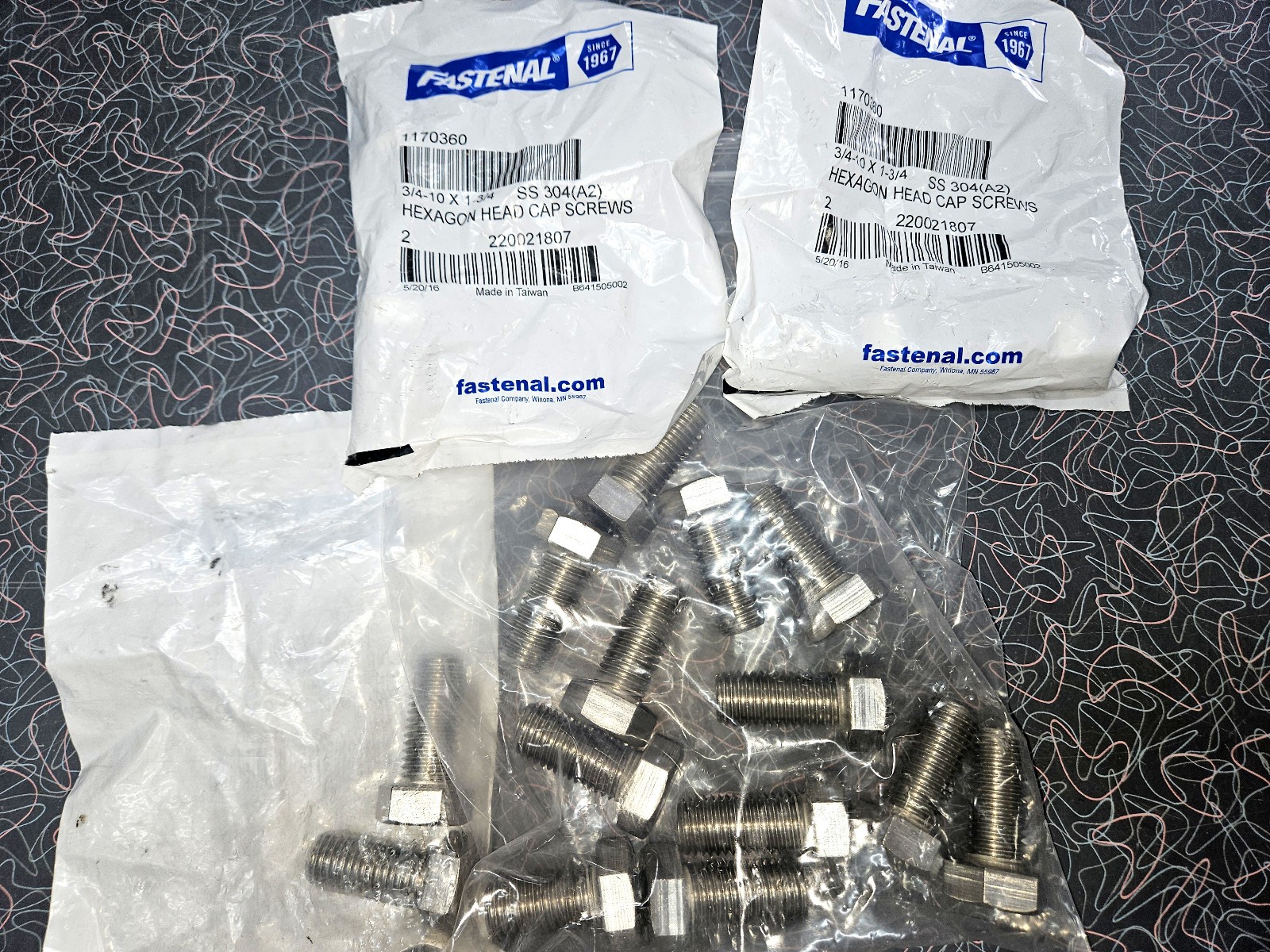 15 Pounds New Large Fastenal Stainless Steel Hex Cap Screw Lot = 39 Total in Bag
