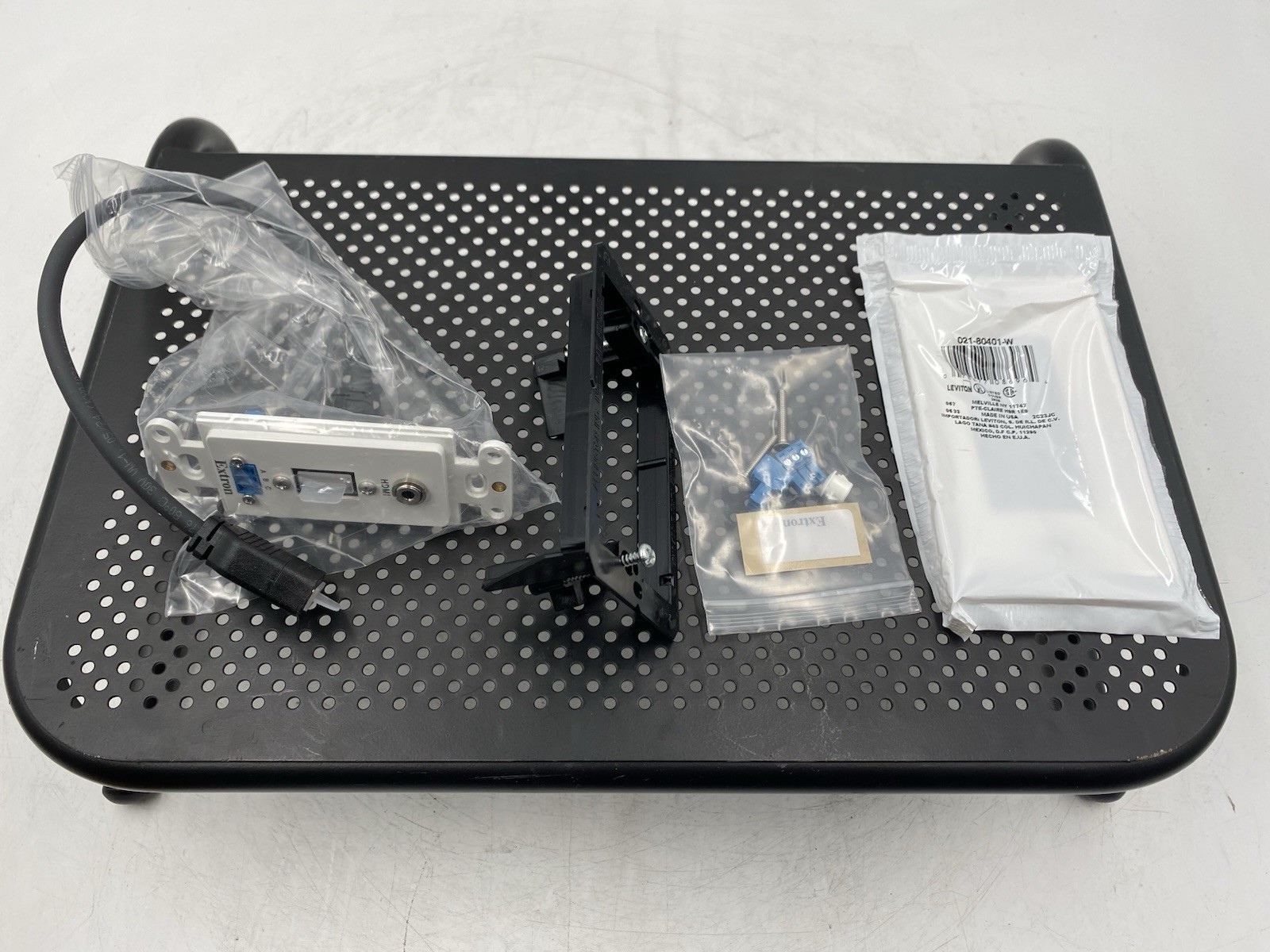 Extron WPD 110 A HDMI W IR & AUDIO 70-726-63