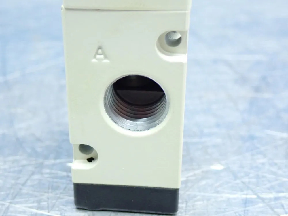 MISUMI NCHS3-8A HAND OPERATED AIR VALVE, 2PCS 0.15-0.8MPa 10251700186