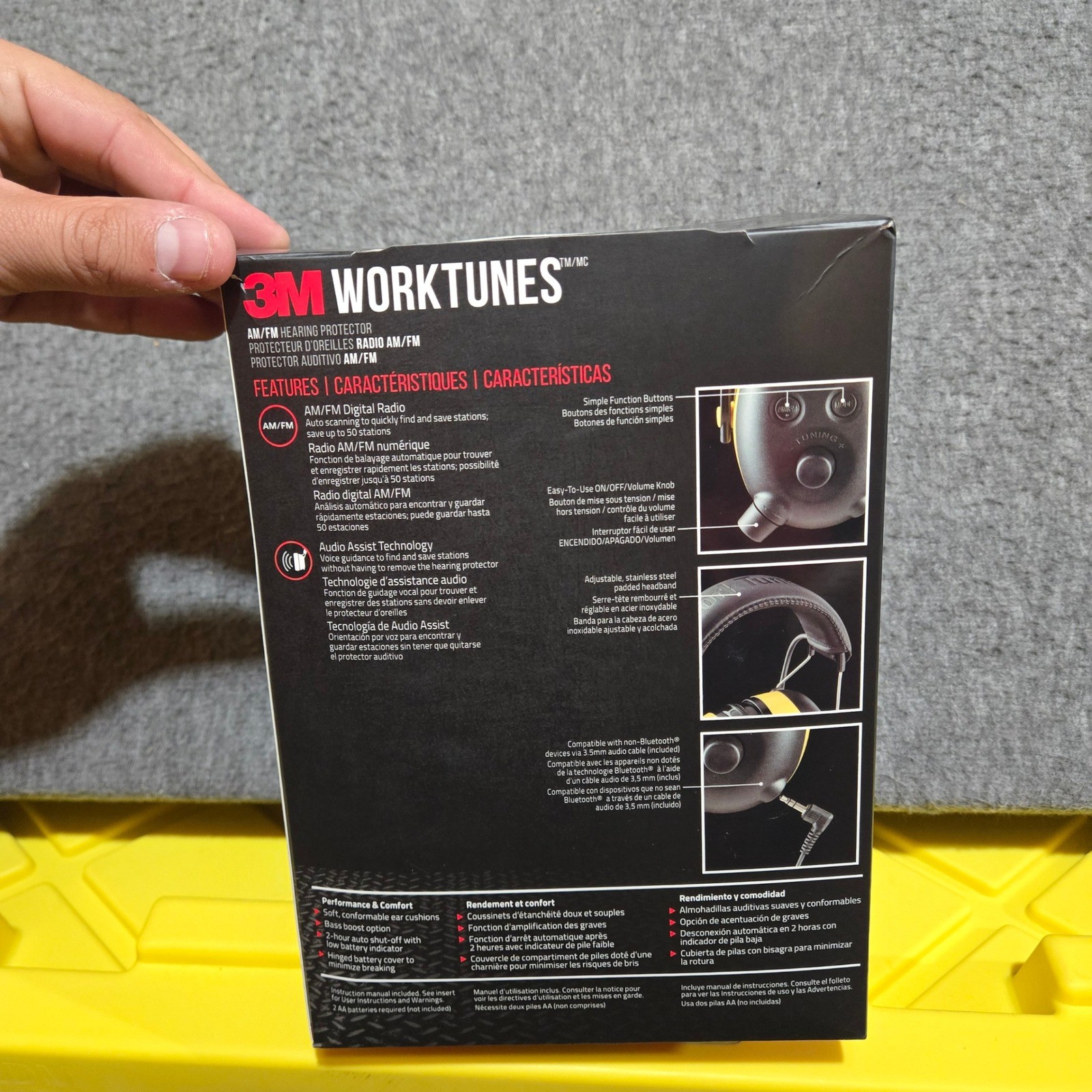 3M WorkTunes AM/FM Hearing Protector Headphones Yellow Black 24dB NRR New