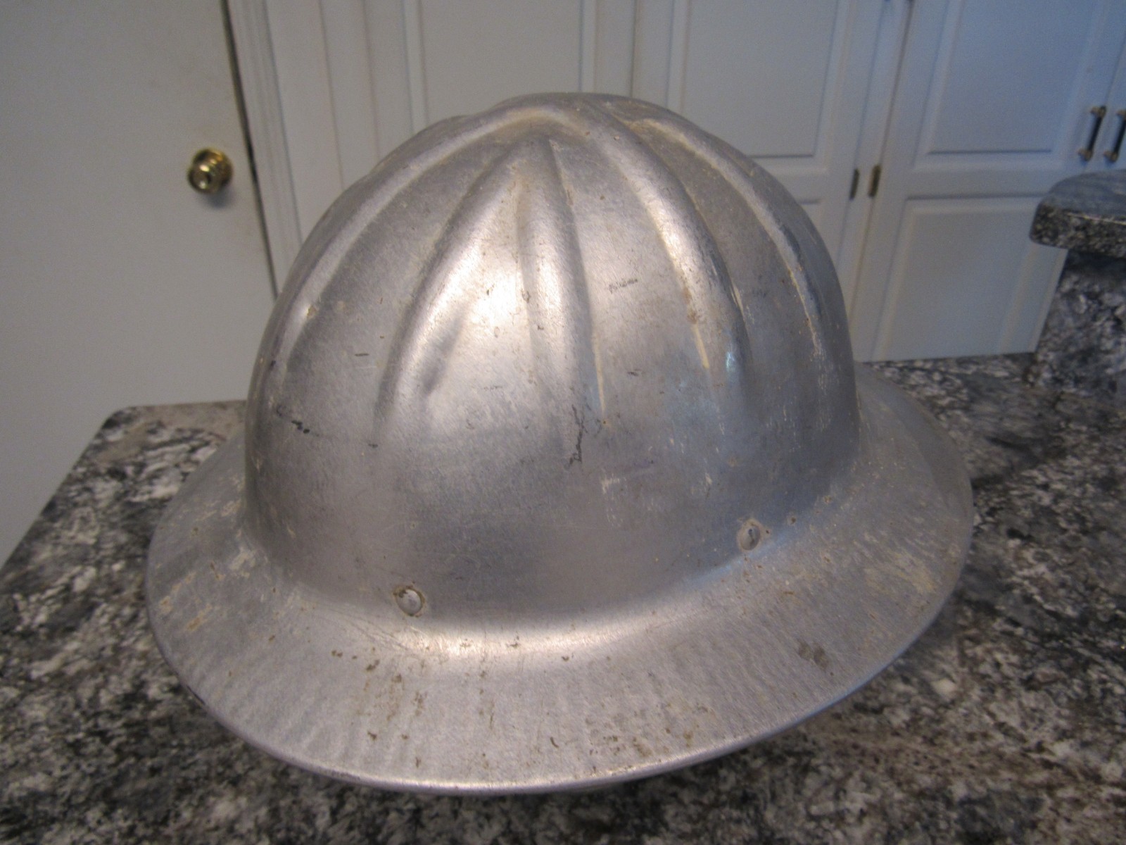 Vintage Willson Full Brim Aluminum Hard Hat – Style No. 31STH Super-Tough