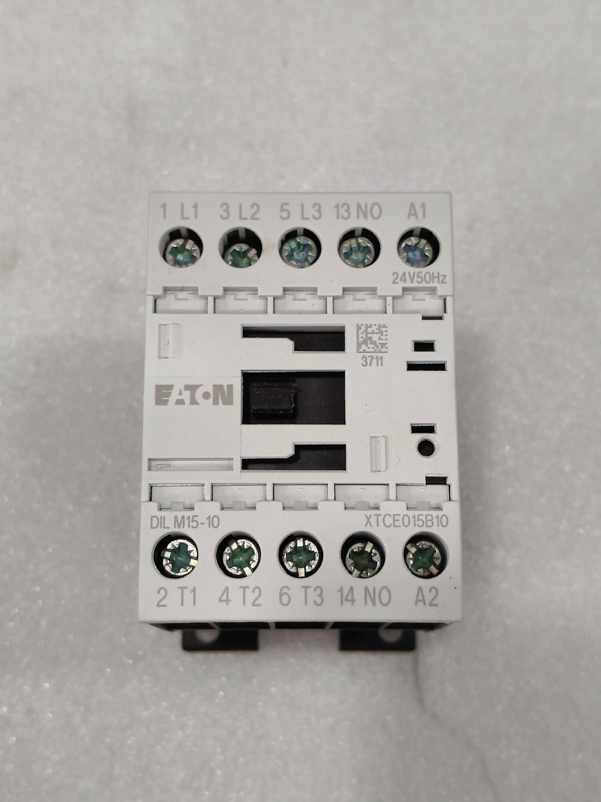EATON DILM15-10 XTCE015B10U POWER CONTACTOR 20A VOLTAGE 24VAC FAST SHIPPING