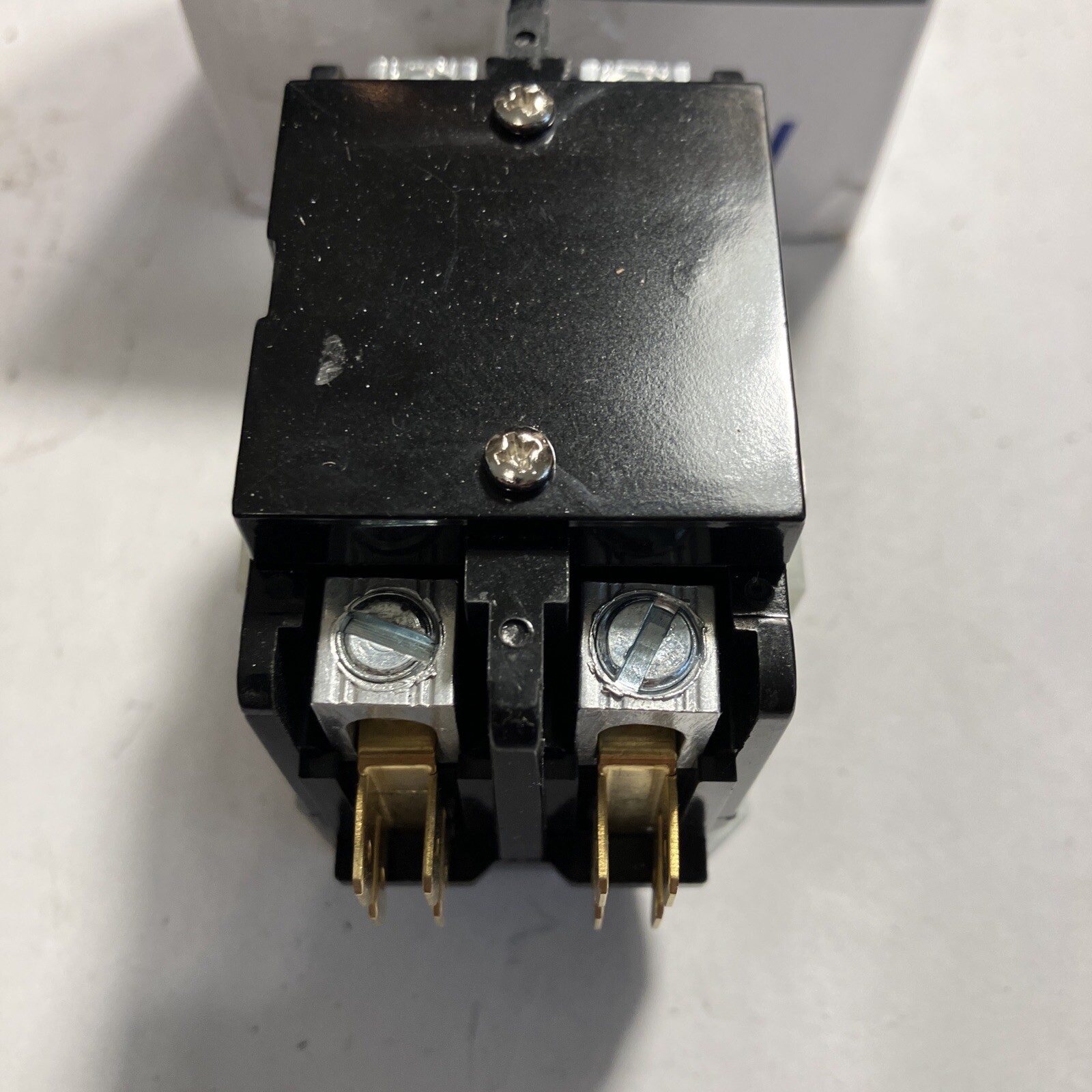 Packard Definite Purpose Contactor, 2 Pole, 30 Amps, 24 Coil Voltage, C230A