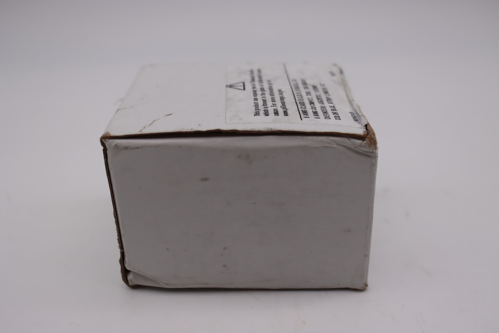 Box of 50 Burndy 518474 Copper Compression Lugs 6AWG