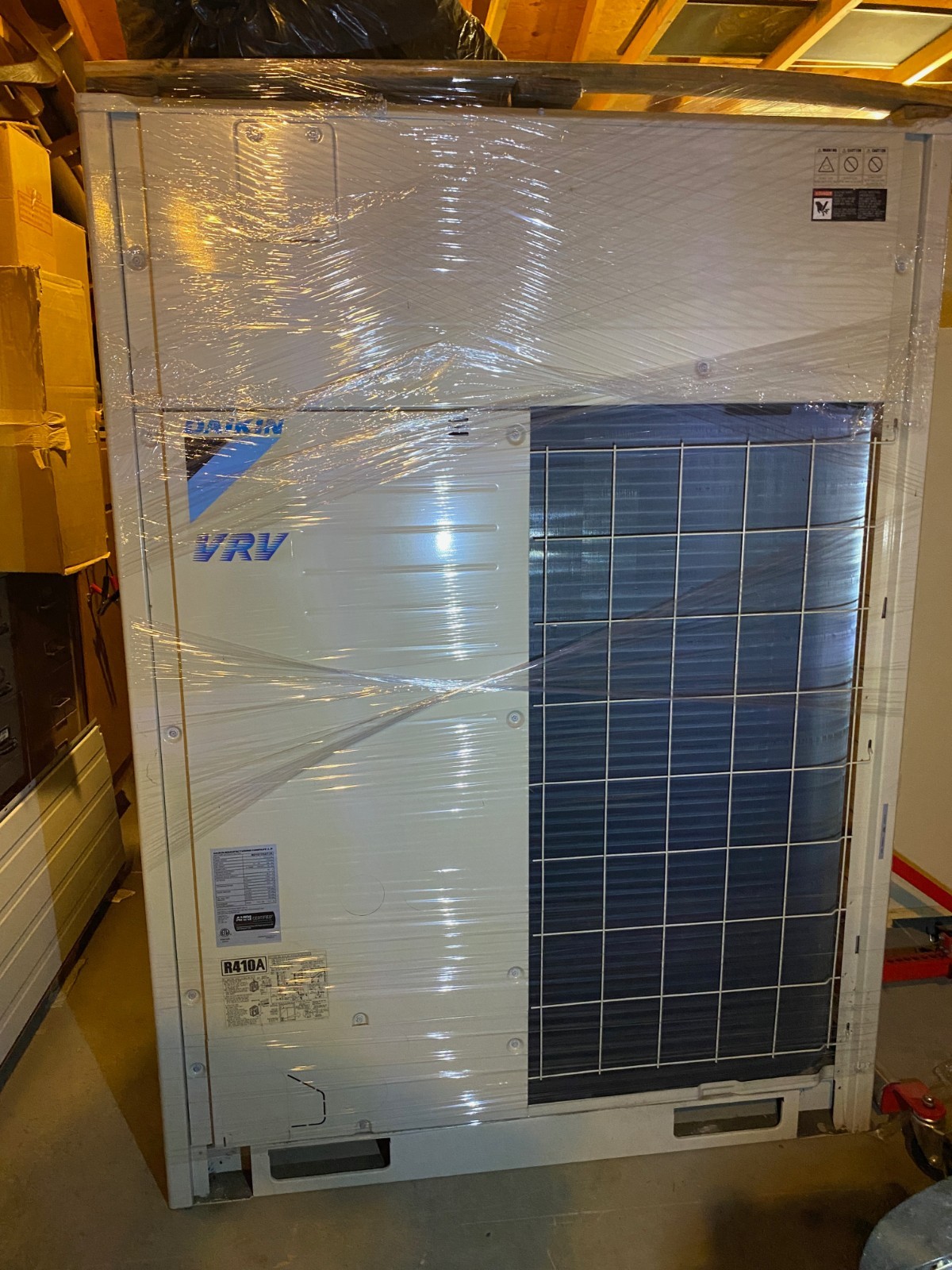 Daikin VRV-IV XA Series VRV Air Cooled Heat Recovery Outdoor Unit REYQ72XATJA